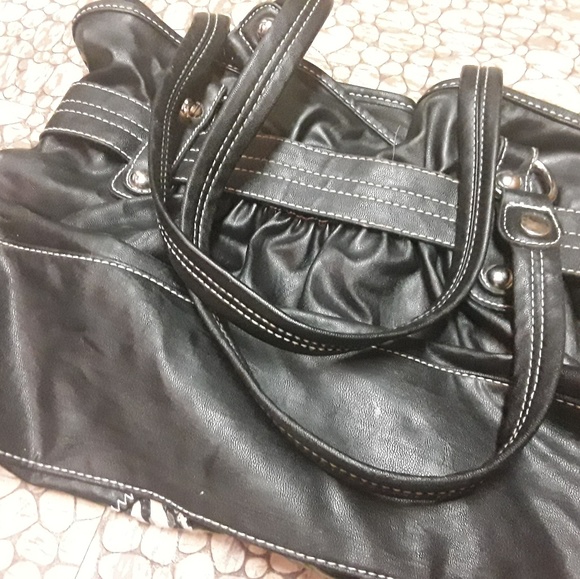 2 purses - Picture 4 of 8